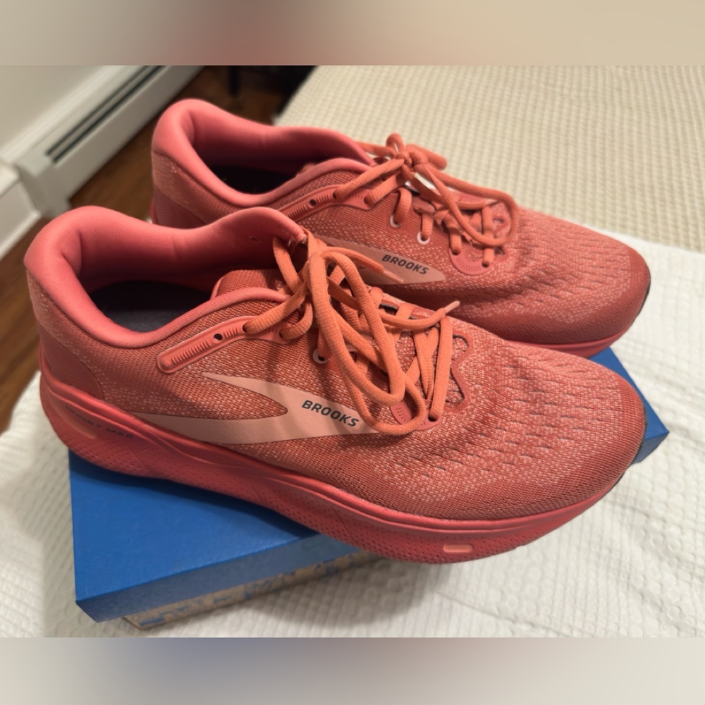 Brooks Ghost Max